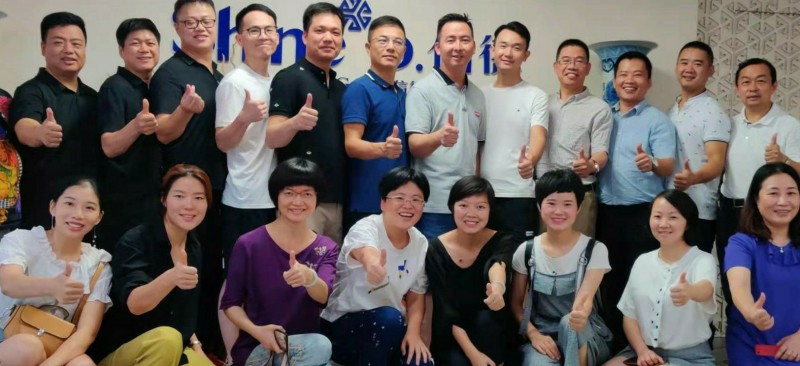 zhiyu 그룹과 시시 다채로운 회사가 협력에 도달